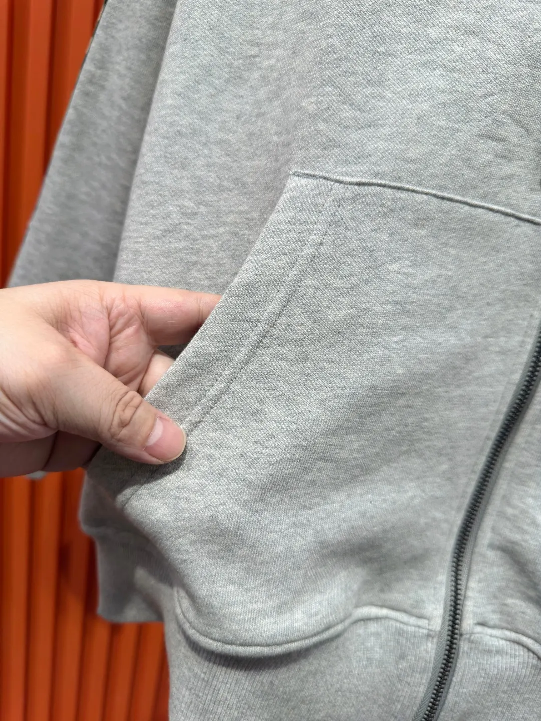 Vintage Check Panel Zip-Up Hoodie D23519722 — view 12