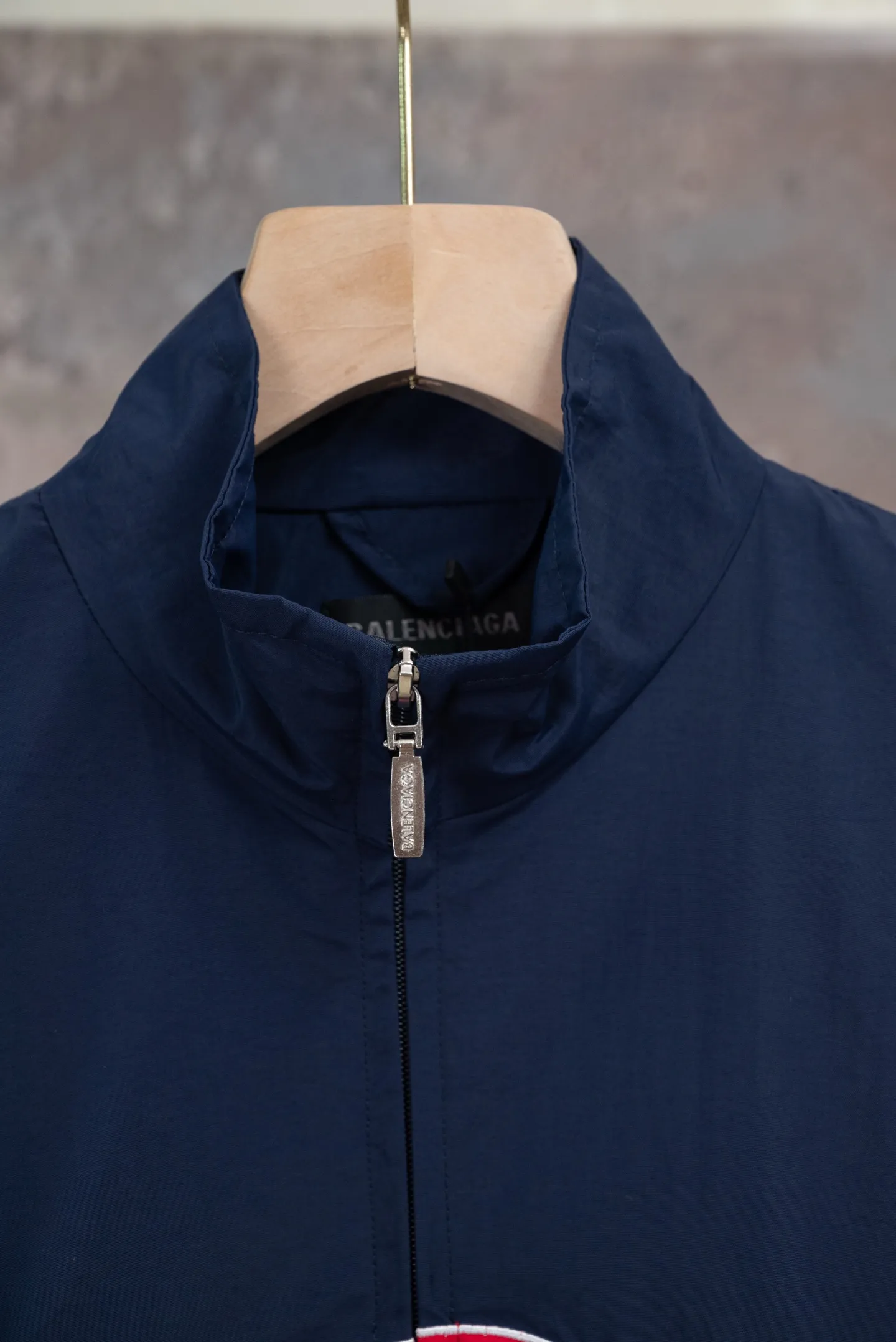 Embroidered Logo Waterproof Track Jacket D24019785 — view 4