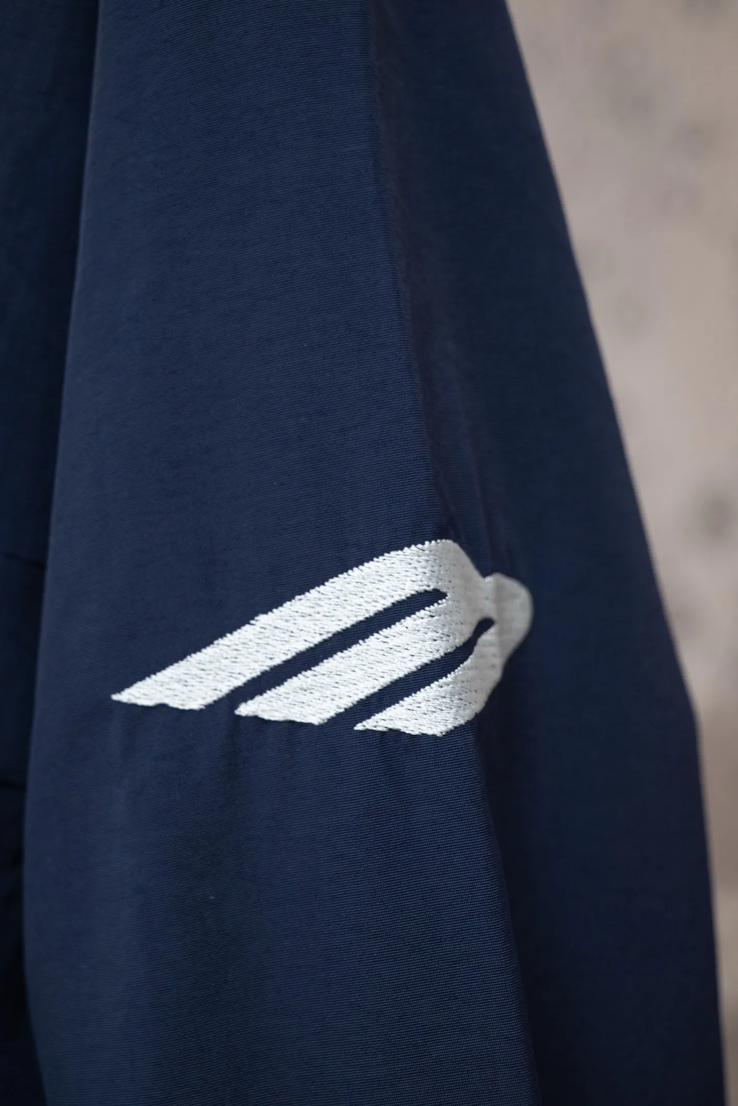 Embroidered Logo Waterproof Track Jacket D24019785 — view 7