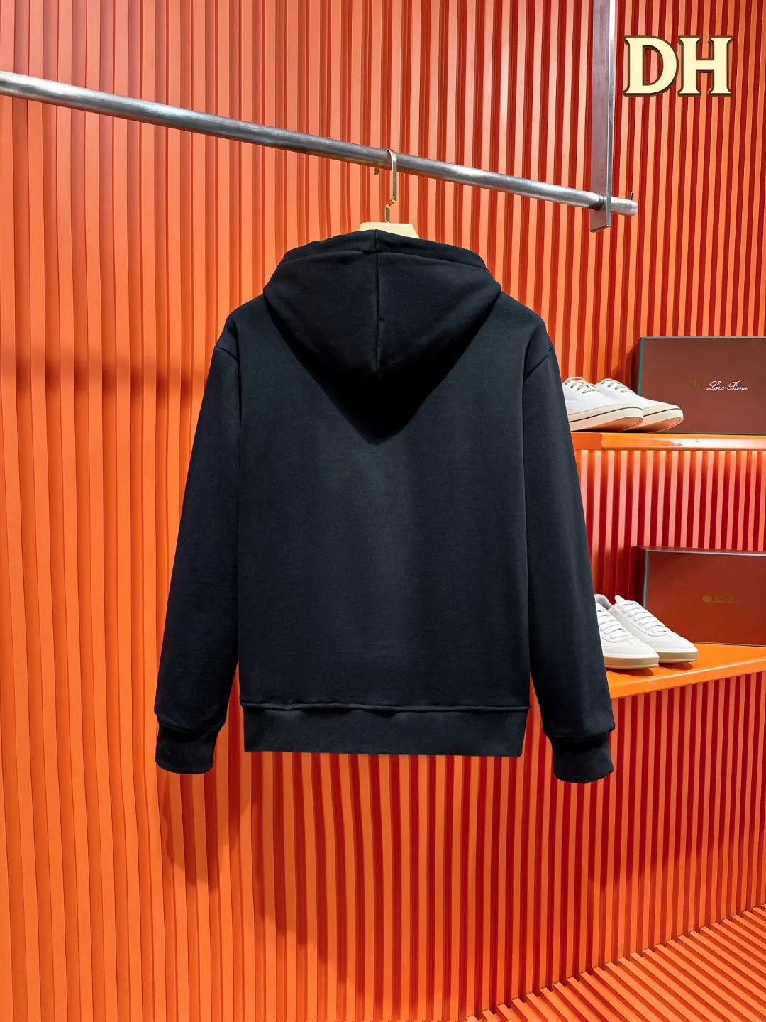 Anagram Logo Embroidered Zip-Up Hoodie D24519716 — view 2