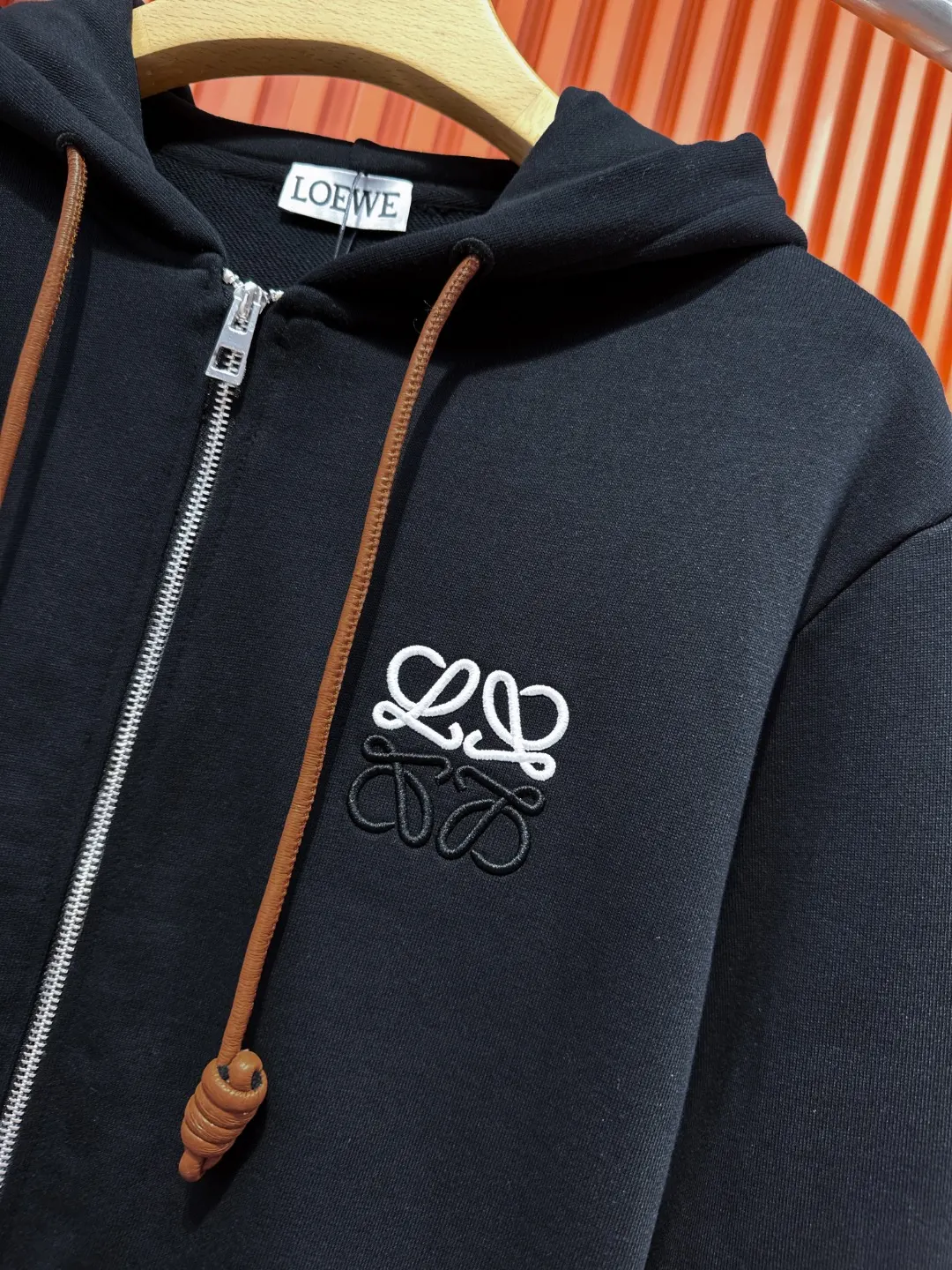 Anagram Logo Embroidered Zip-Up Hoodie D24519716 — view 6