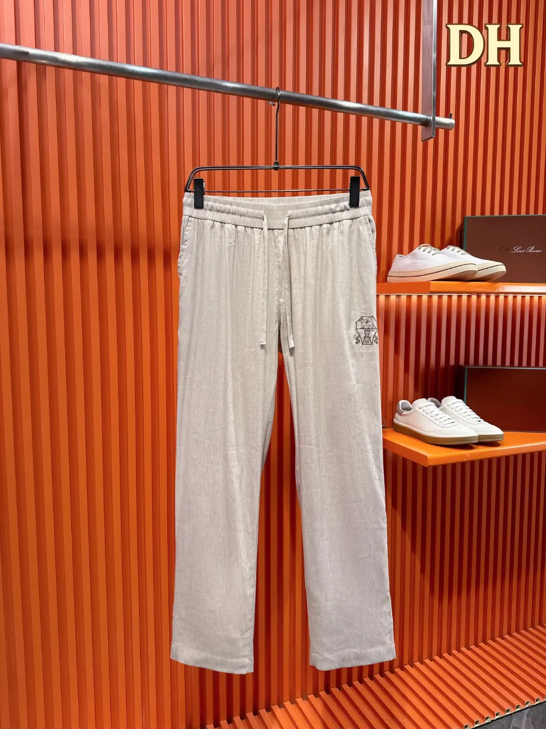 Embroidered Tencel-Linen Shirt and Trousers Set D41019719 — view 5