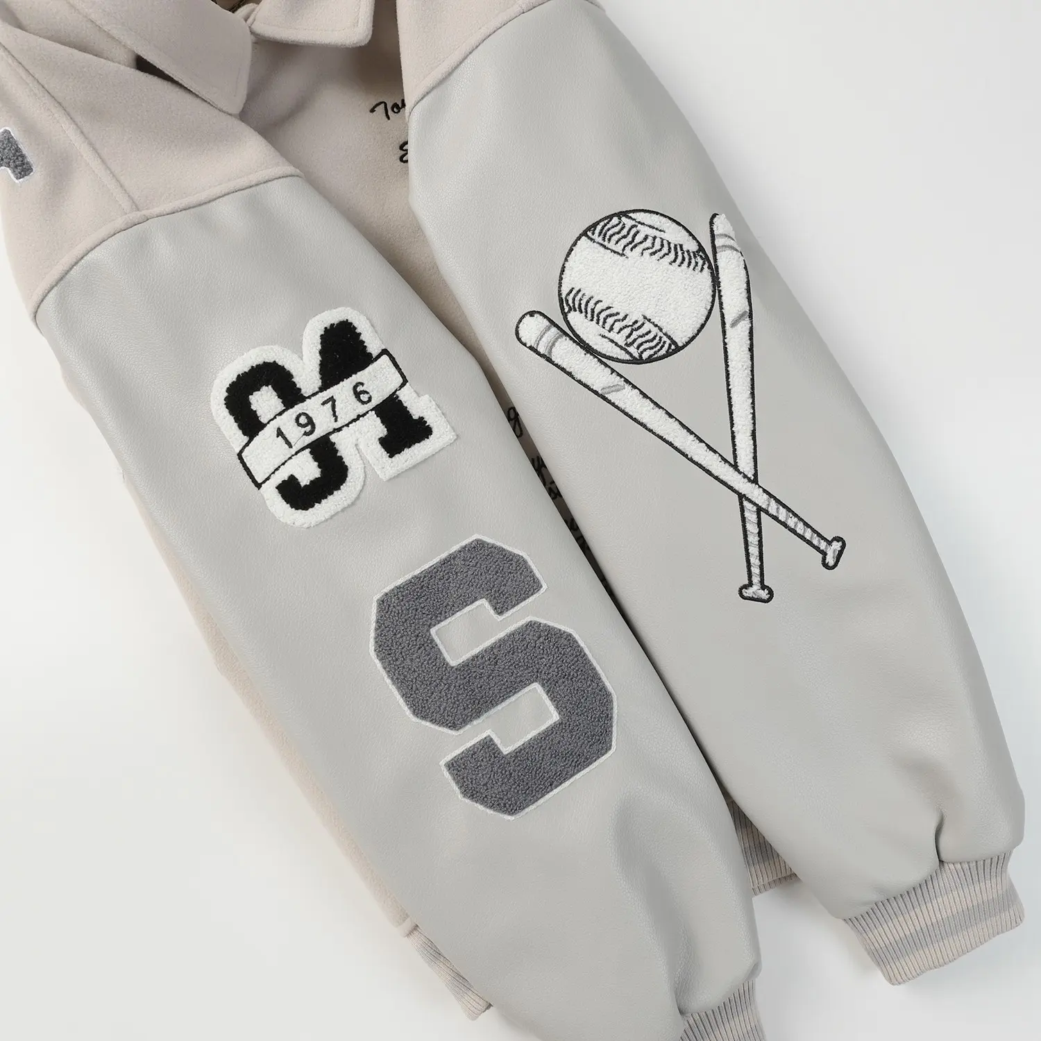 Embroidered Patch Varsity Bomber Jacket D25522178 — view 4