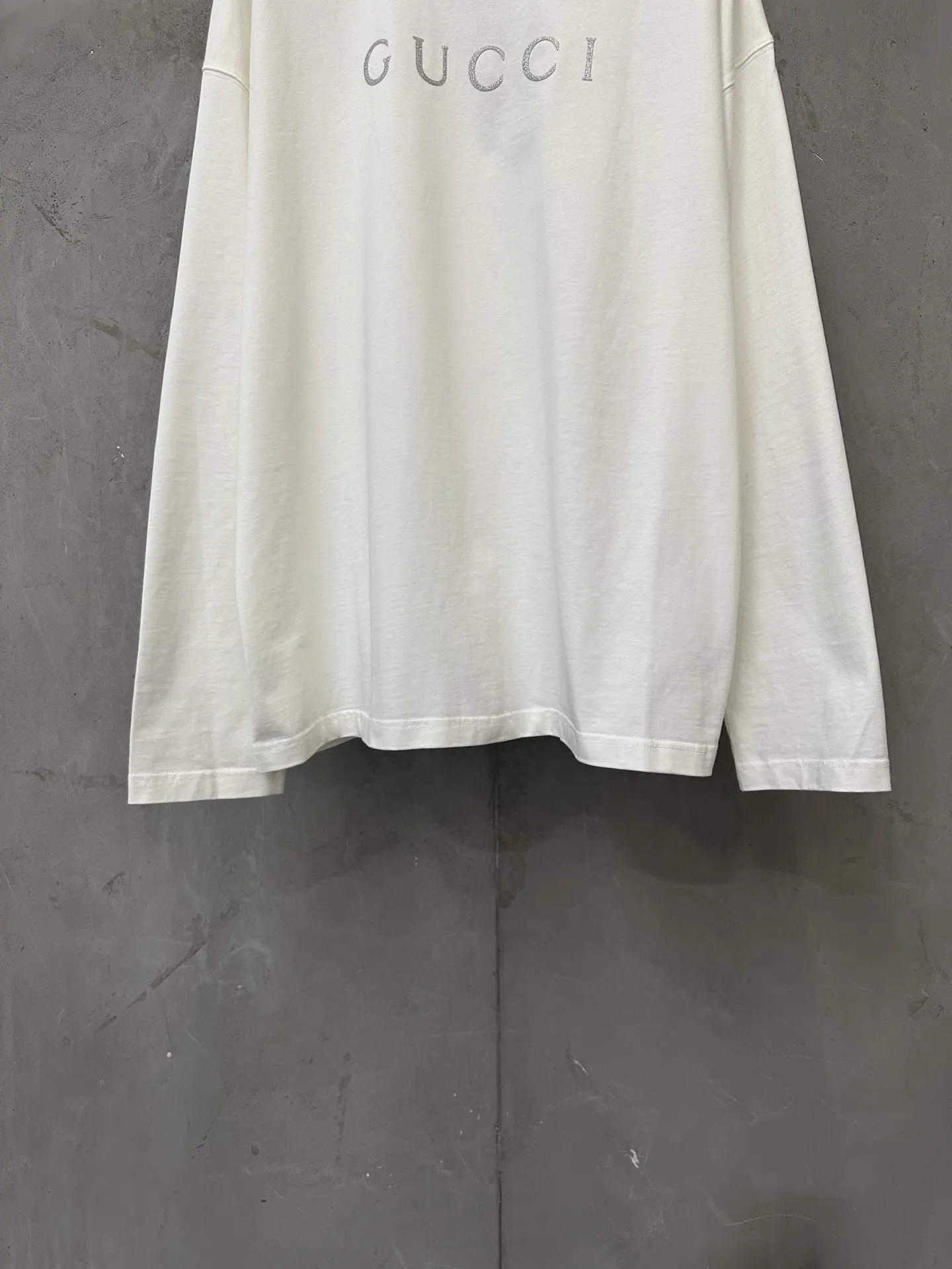 Glitter Logo Long-Sleeve Cotton T-Shirt D22022292 — view 4