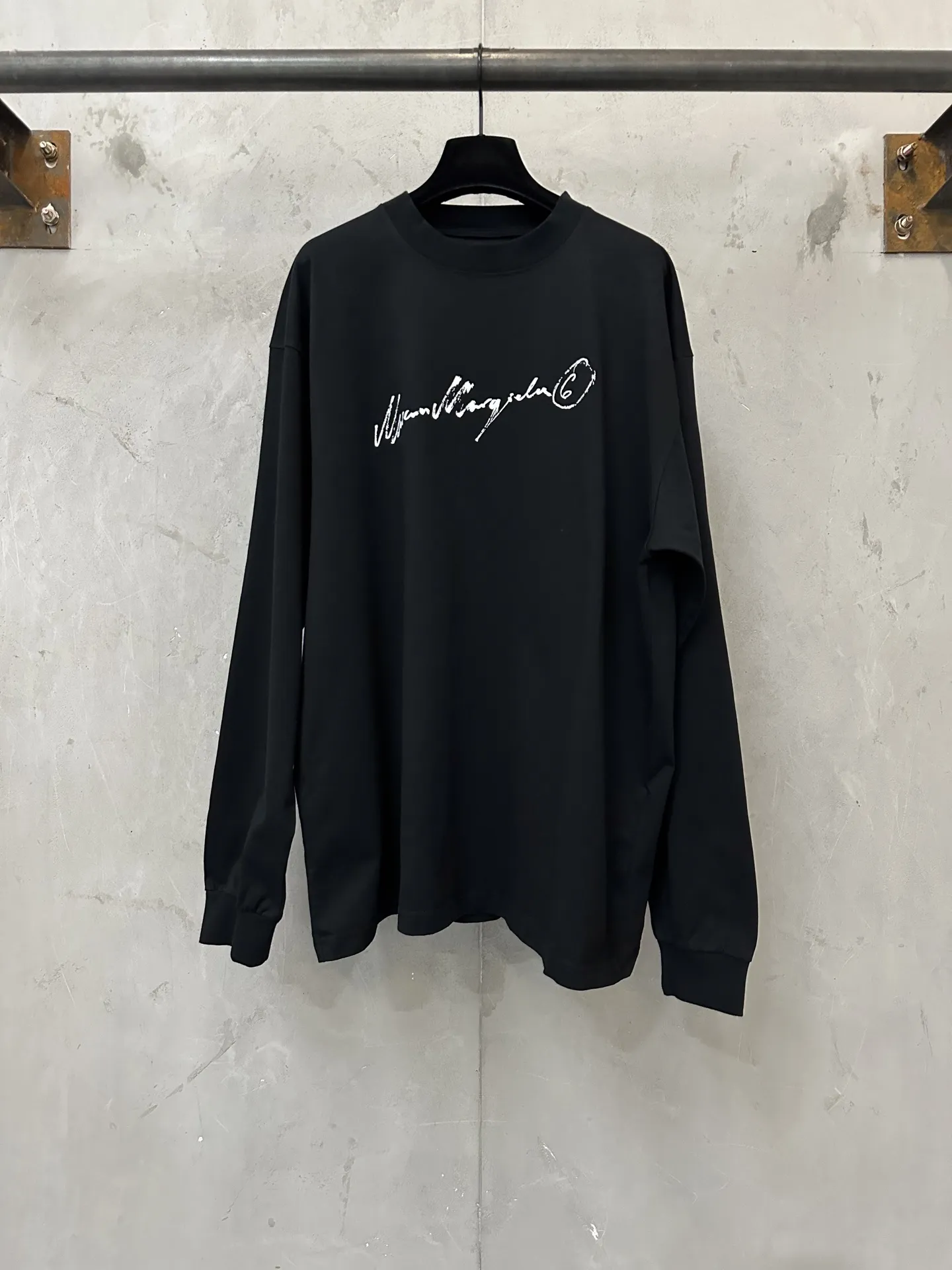 MM6 Maison Margiela Signature Logo Long-Sleeve T-Shirt D22023156