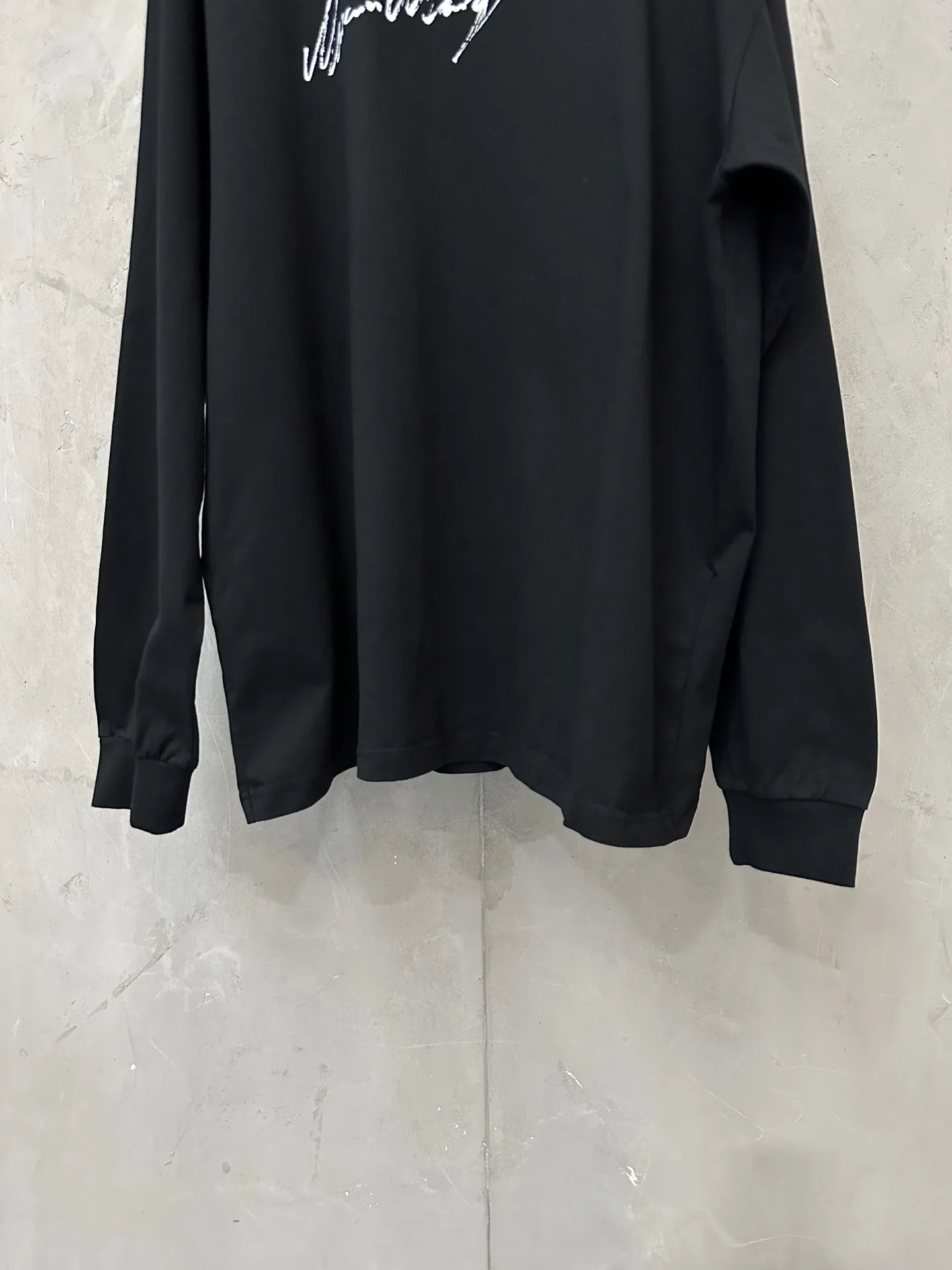 MM6 Maison Margiela Signature Logo Long-Sleeve T-Shirt D22023156 — view 4