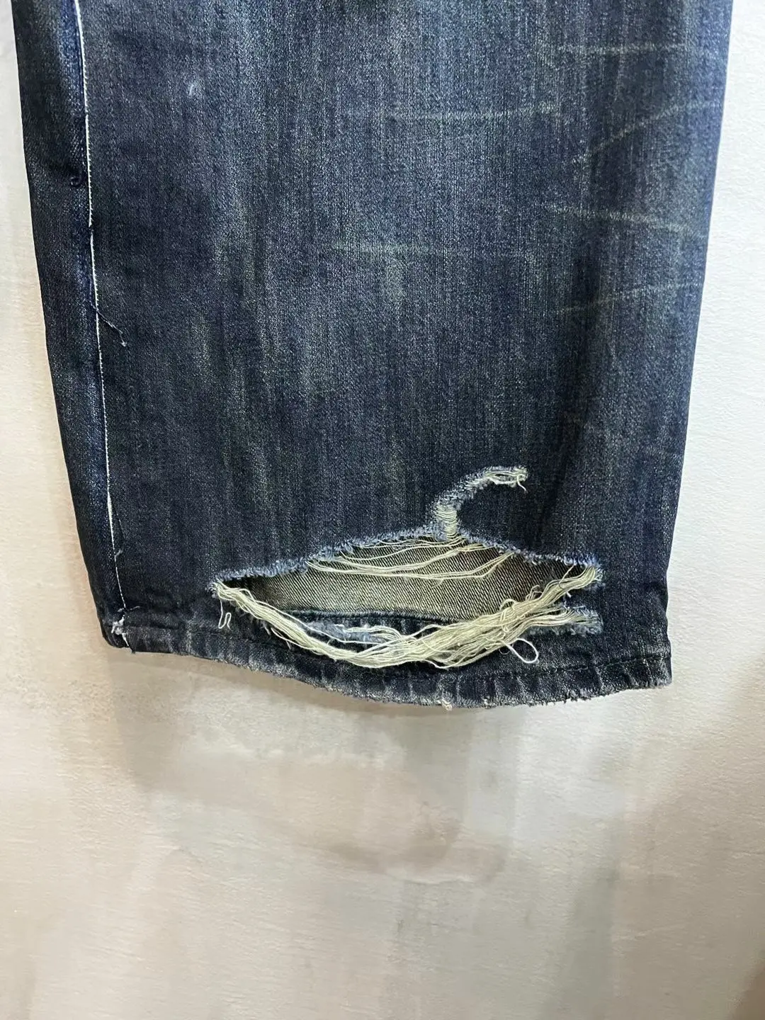 Wide-Leg Panelled Distressed Jeans D24020556 — view 15