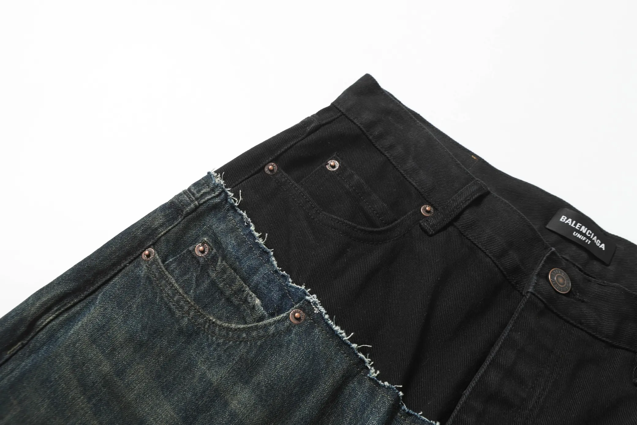 Wide-Leg Panelled Distressed Jeans D24020556 — view 23