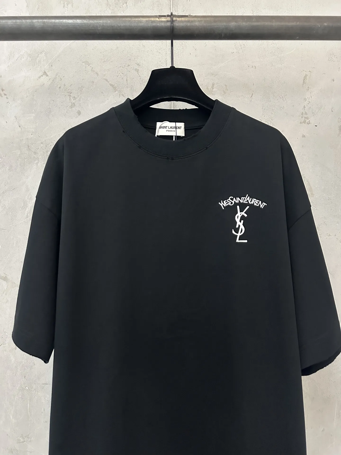 Logo Embroidered Heavyweight Cotton T-Shirt D19011348 — view 3