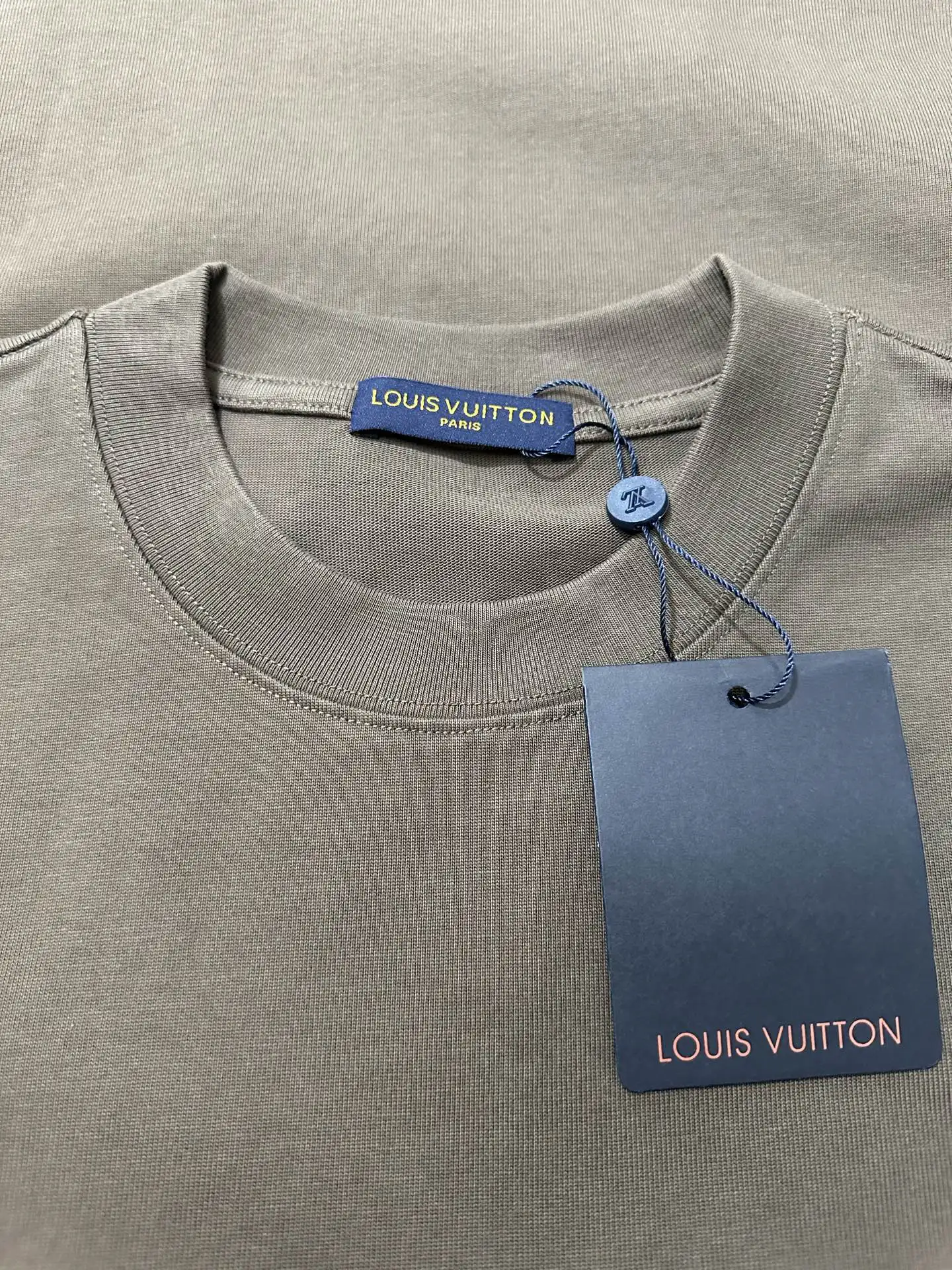 Logo Patch Heavyweight Cotton T-Shirt D21022239 — view 6