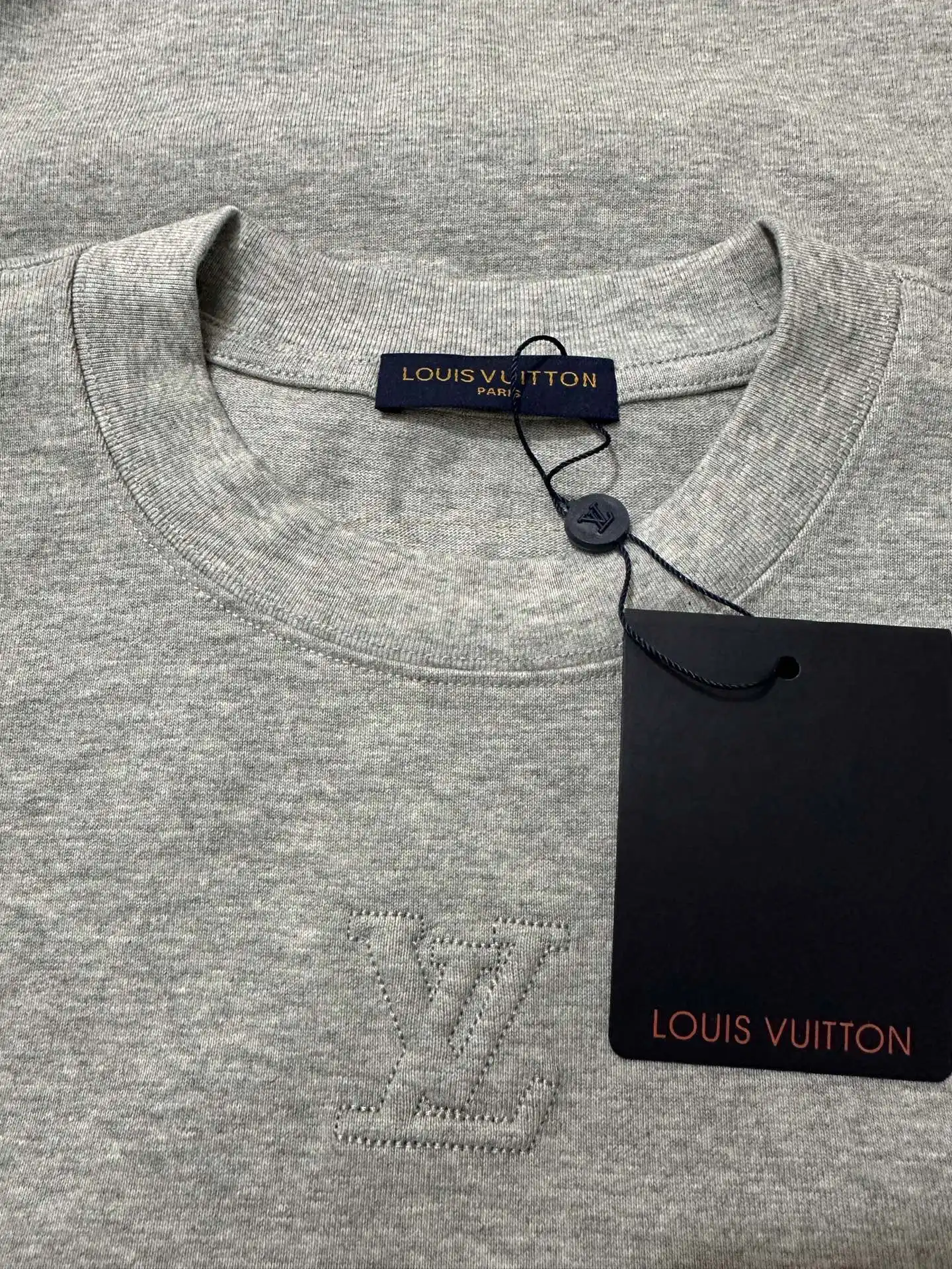 Embossed Logo Heavyweight Cotton T-Shirt D21020485 — view 6
