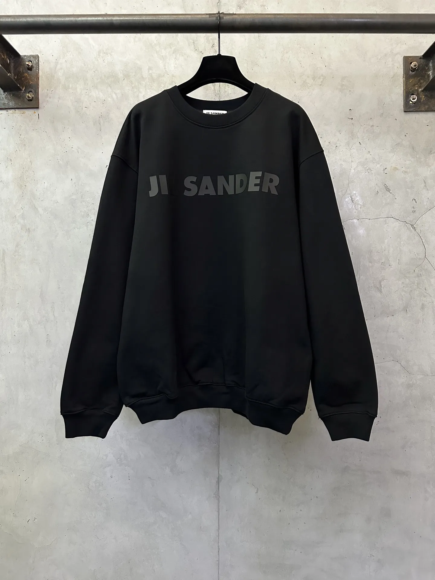 Logo Print Heavyweight Cotton Sweatshirt D25023105