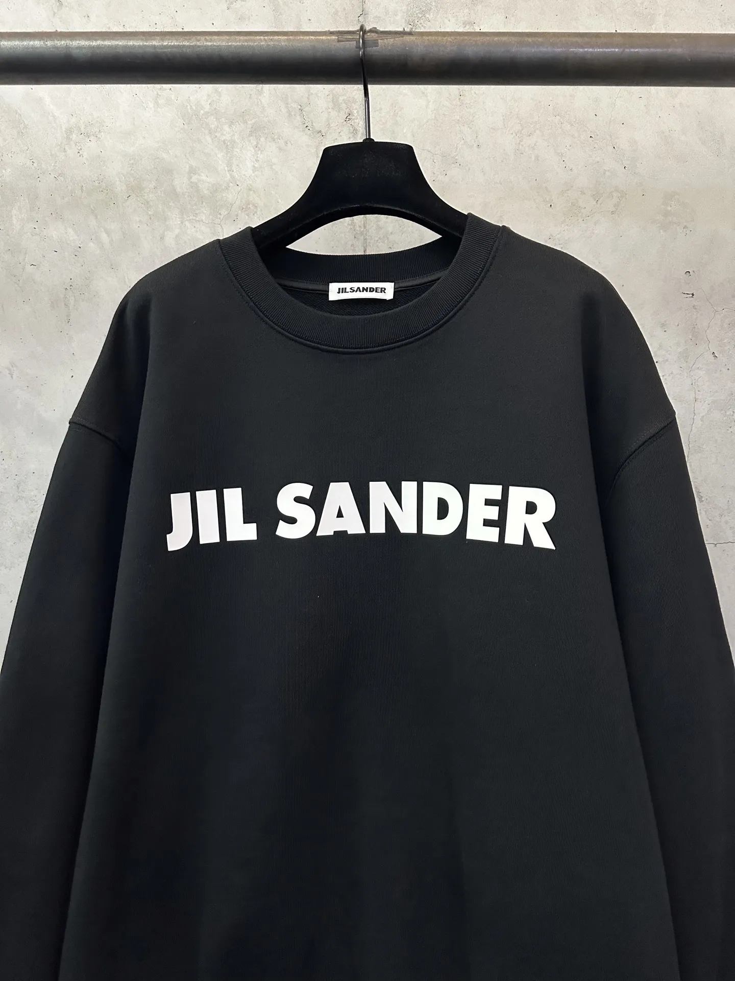 Logo-Print Heavyweight Cotton Sweatshirt D25023107 — view 3