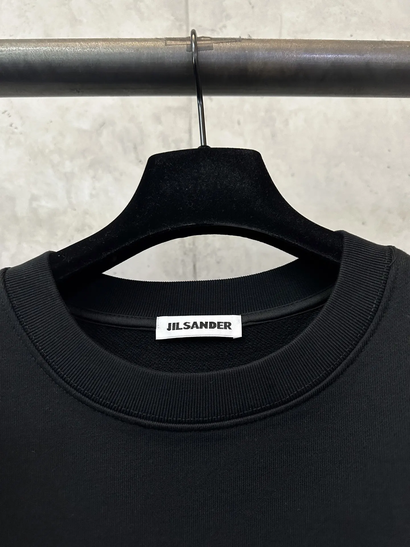 Logo-Print Heavyweight Cotton Sweatshirt D25023107 — view 7