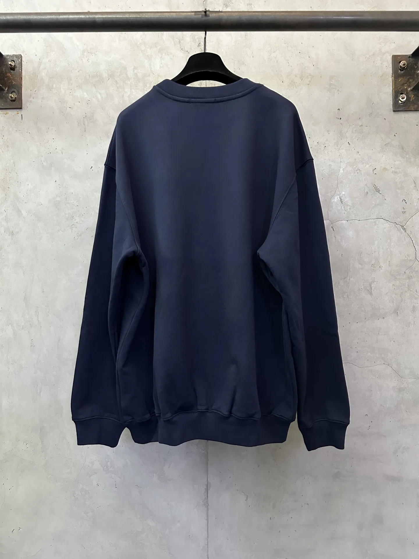 Logo Print Heavyweight Cotton Sweatshirt D25023103 — view 2