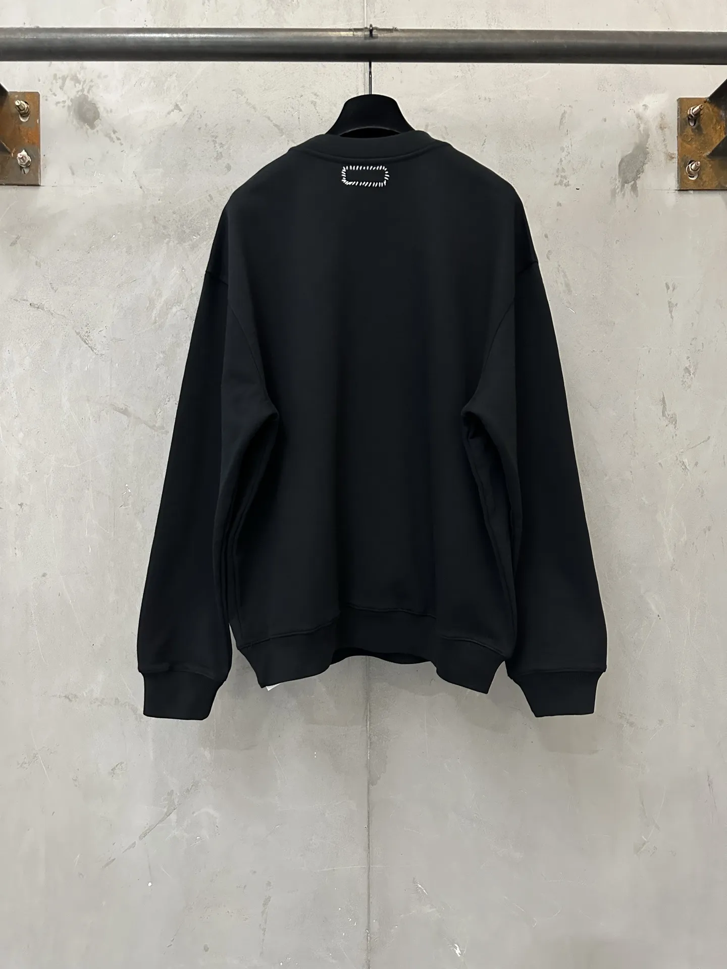 Surf Club Graphic Crew-Neck Sweatshirt D26018826 — view 2