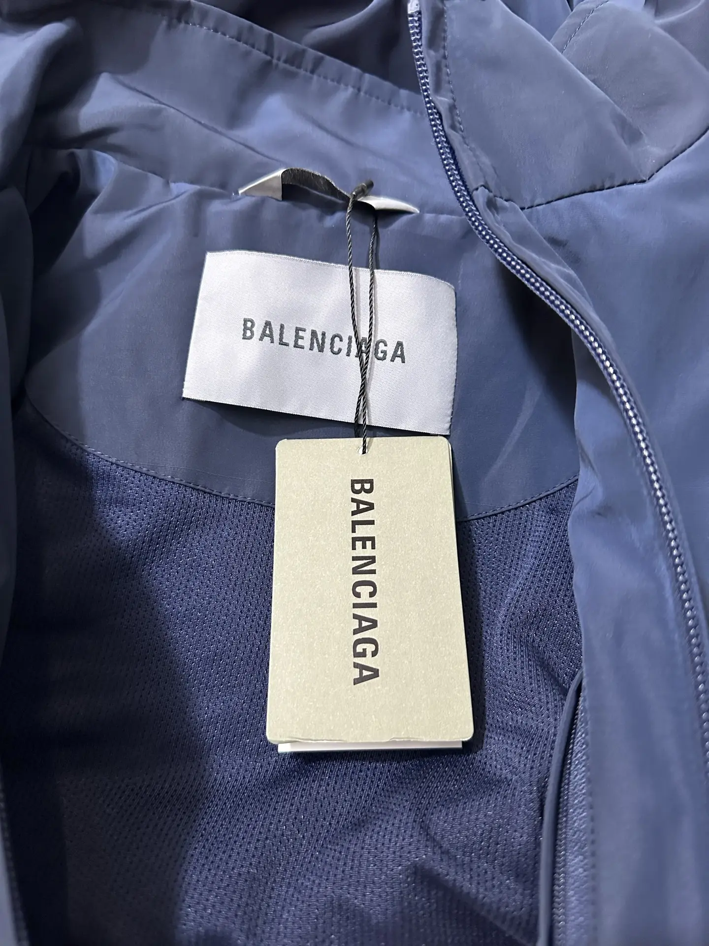 Logo-Print Reflective Nylon Track Jacket D33022212 — view 6