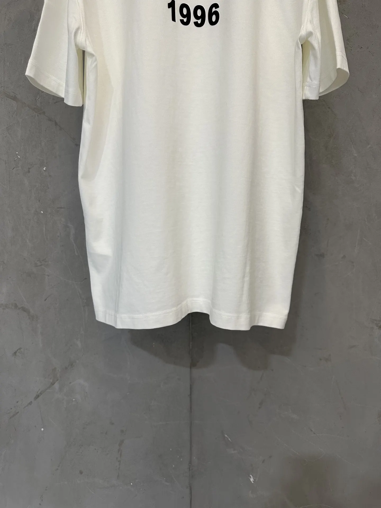 Logo-Print Heavyweight Cotton T-Shirt D22011900 — view 6