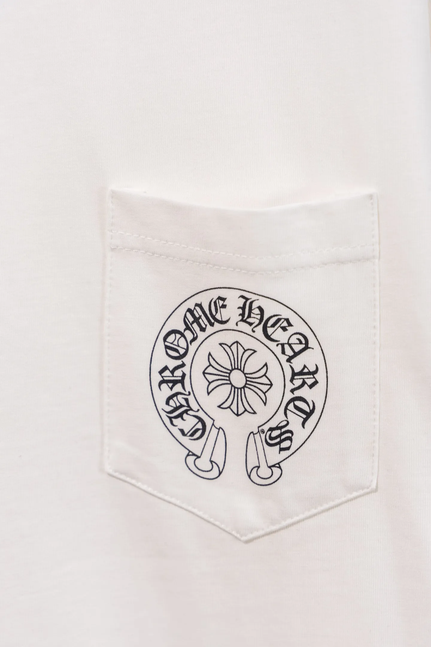 Logo Print Pocket T-Shirt D12011157 — view 6