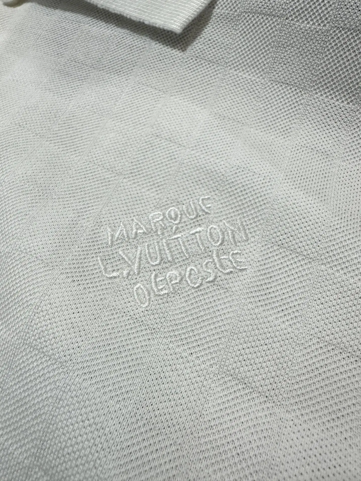 Embroidered Cotton Polo Shirt with Pearl Buttons D18511359 — view 7