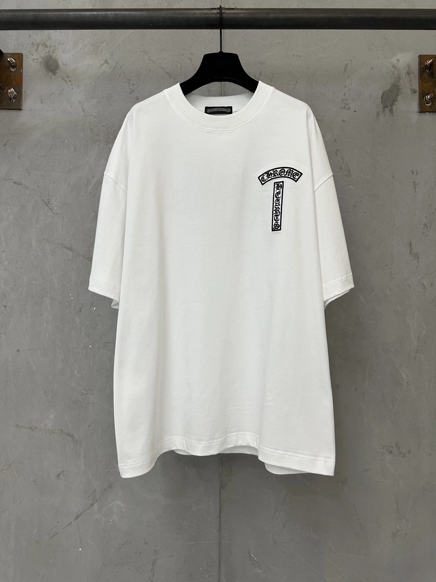 Embroidered Heavyweight Cotton T-Shirt D19011549