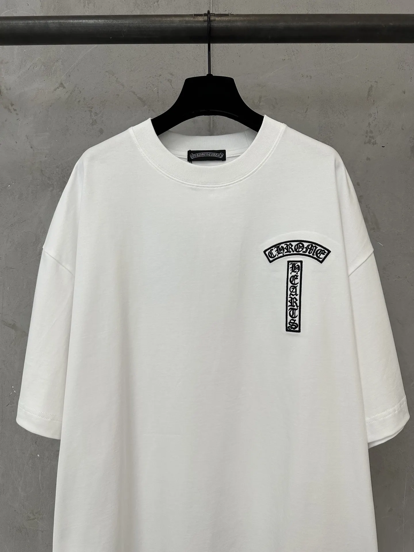 Embroidered Heavyweight Cotton T-Shirt D19011549 — view 3