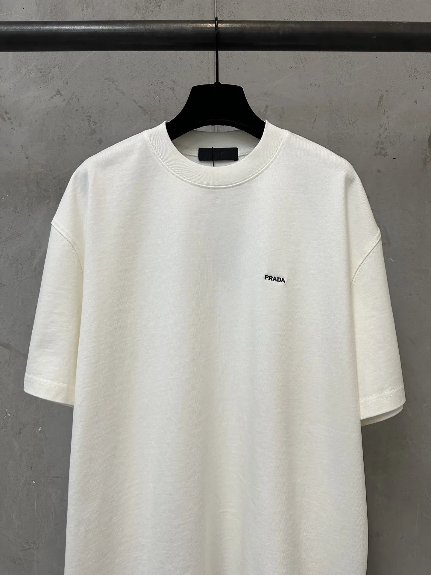 Logo-Embroidered Heavyweight Cotton T-Shirt D19011191 — view 3
