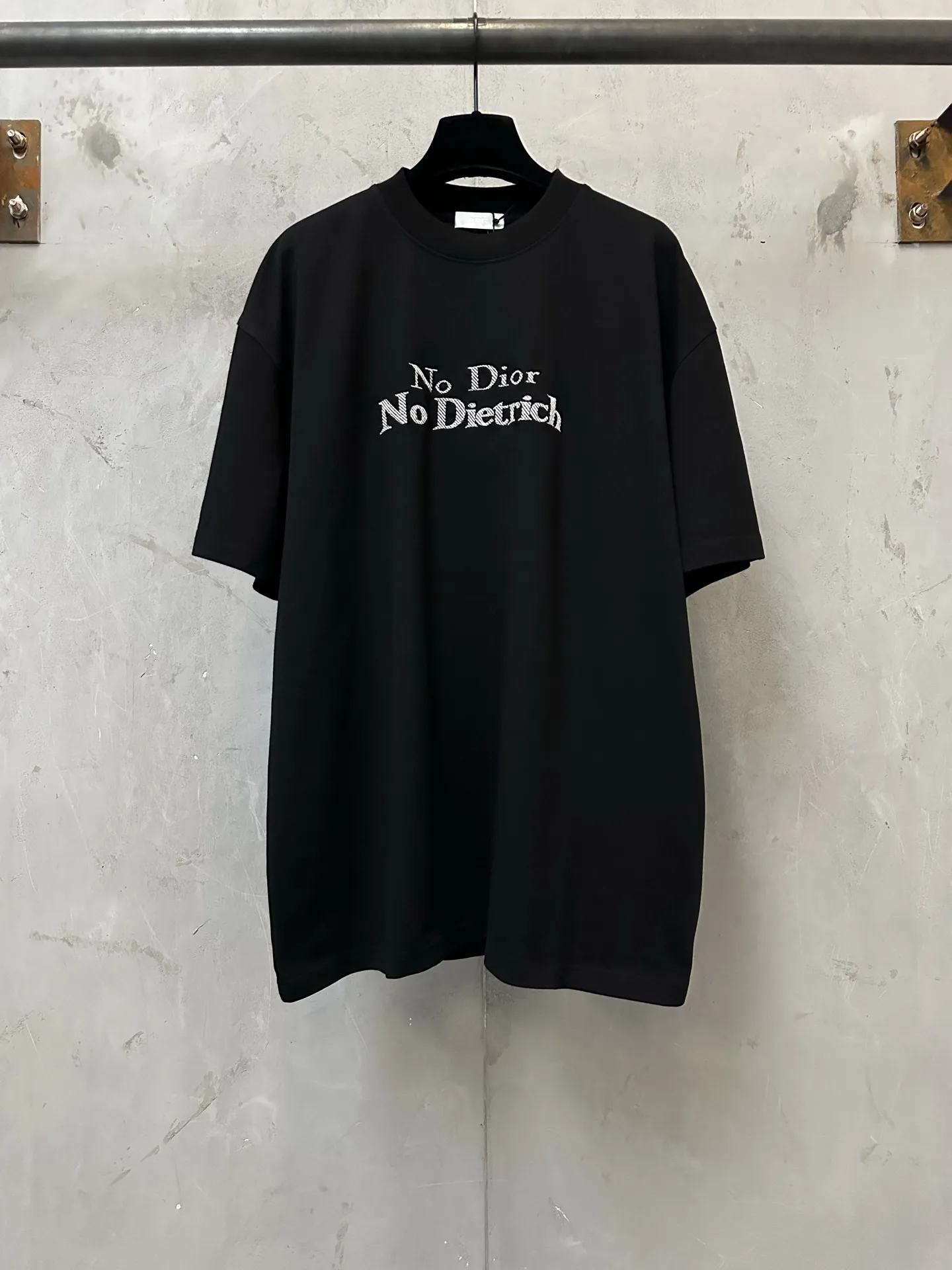 Embroidered Heavyweight Cotton T-Shirt D19511189