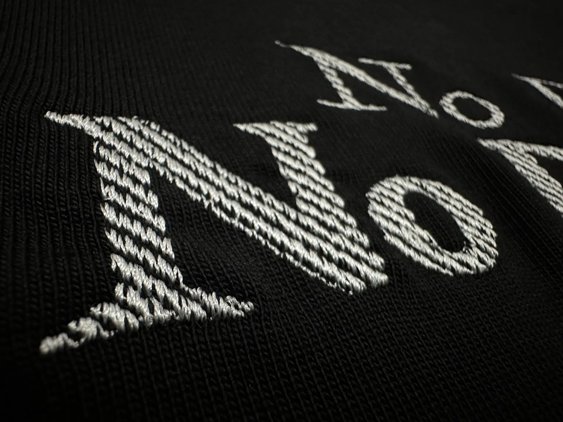 Embroidered Heavyweight Cotton T-Shirt D19511189 — view 8
