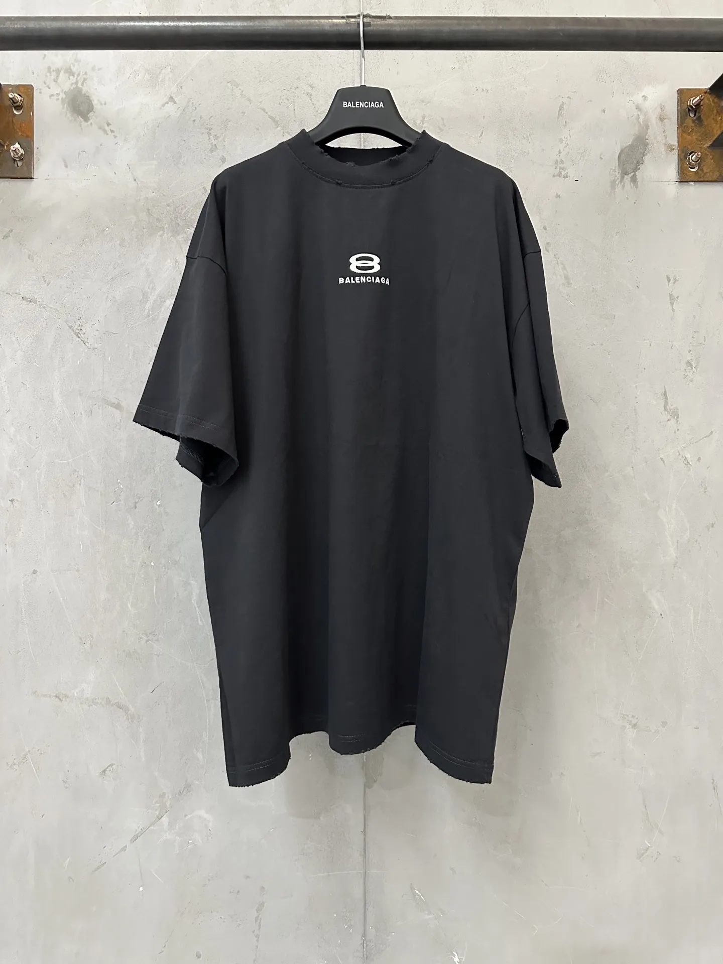 Unity Logo Distressed Cotton T-Shirt D20018919