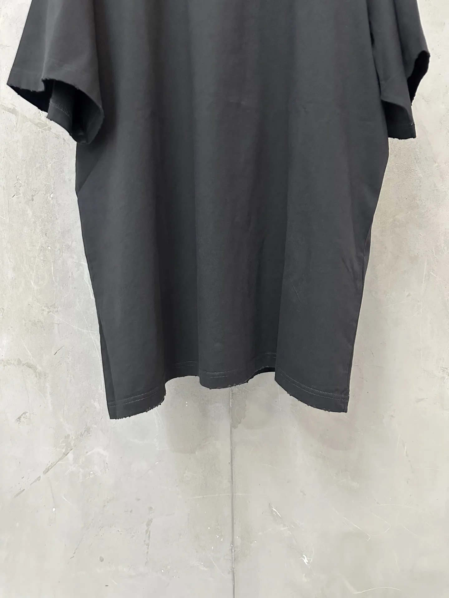 Unity Logo Distressed Cotton T-Shirt D20018919 — view 4
