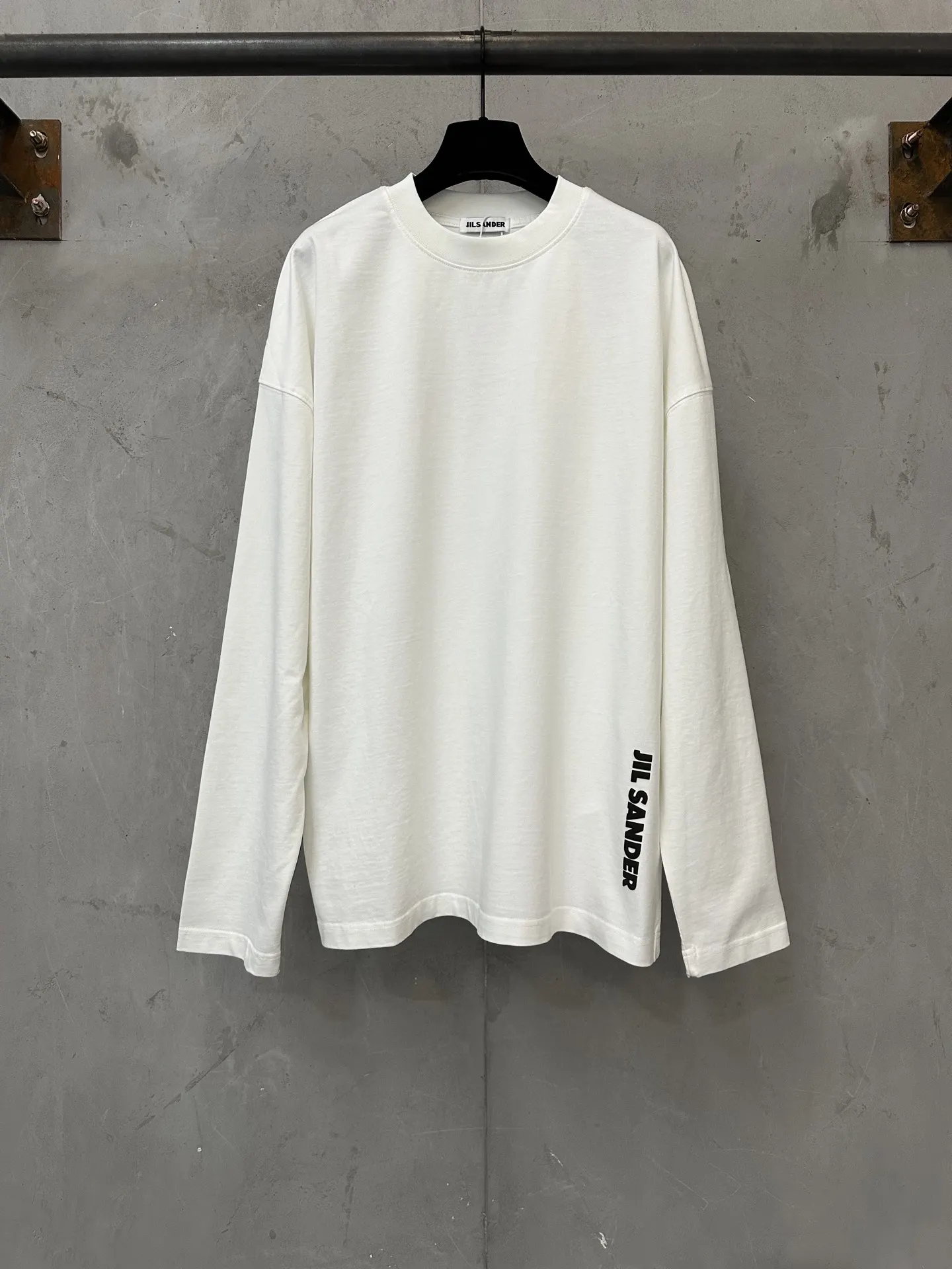 Logo Print Heavyweight Cotton Long-Sleeve T-Shirt D20023738