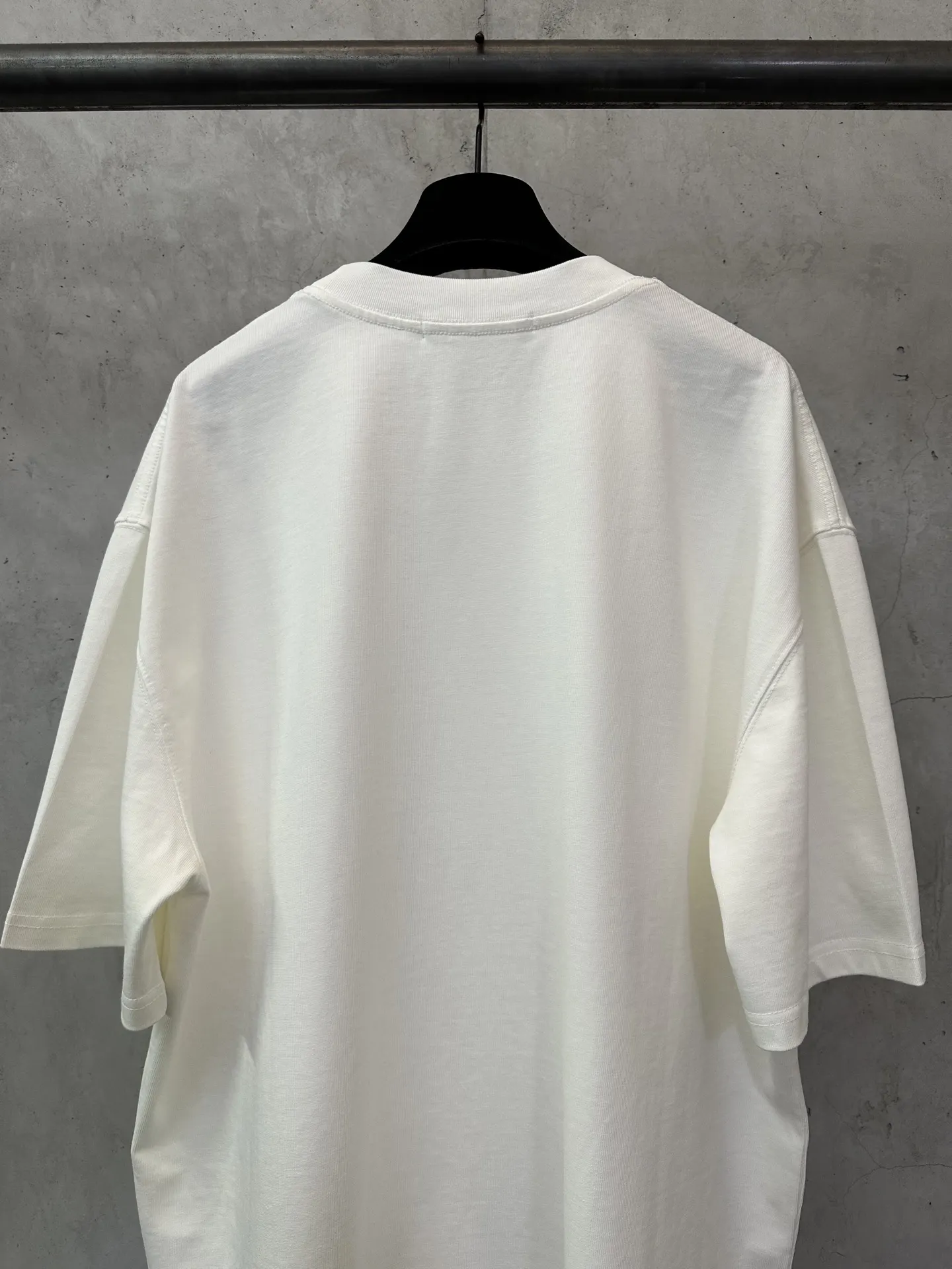 Logo Graphic Heavyweight Cotton T-Shirt D20011477 — view 5