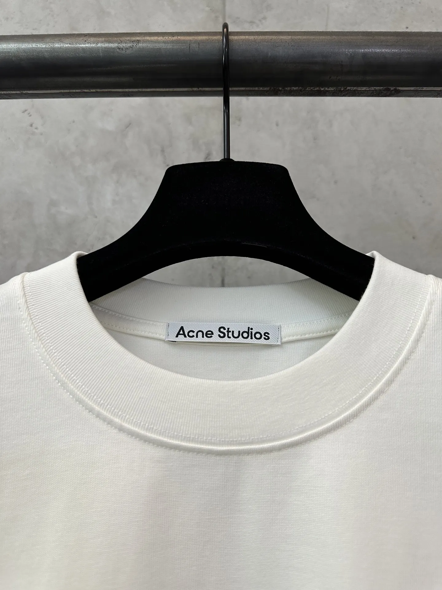 Logo Graphic Heavyweight Cotton T-Shirt D20011477 — view 7