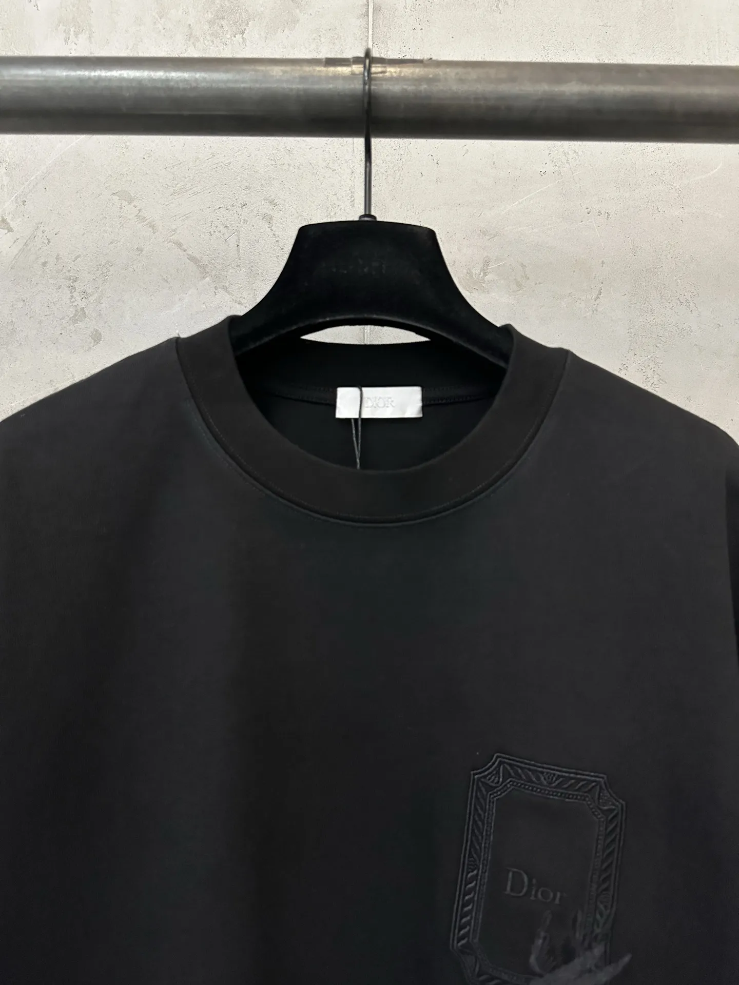 Embroidered Logo Heavyweight Cotton T-Shirt D21020469 — view 5