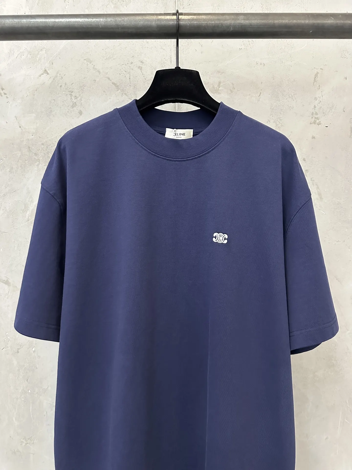 Triomphe Logo Embroidered Heavyweight T-Shirt D21018932 — view 3