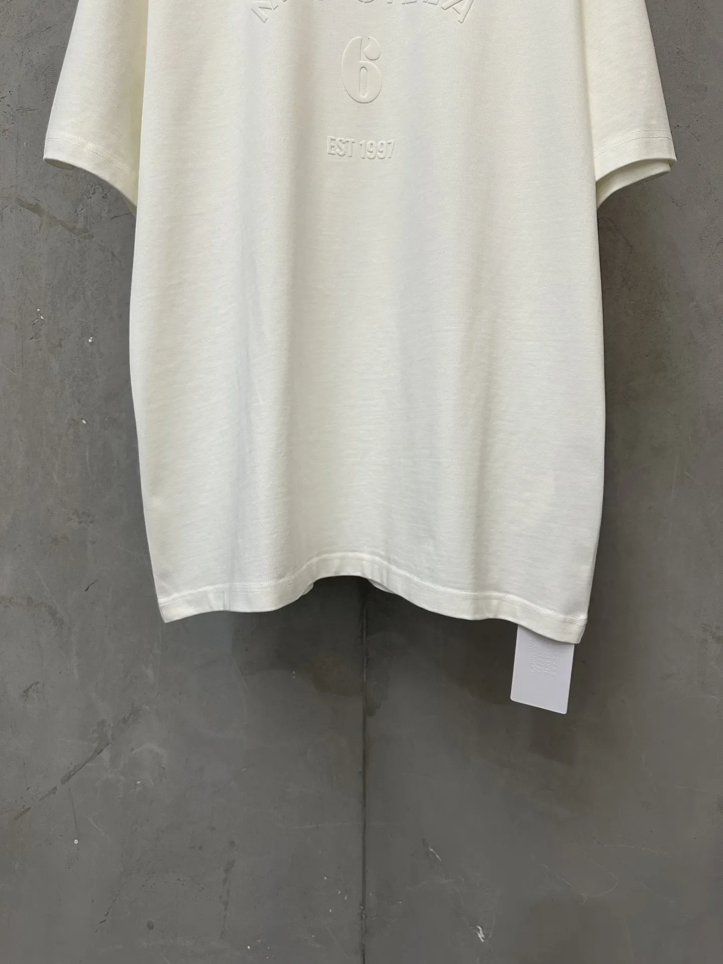 MM6 Maison Margiela Flocked Logo Heavyweight T-Shirt D21020493 — view 4