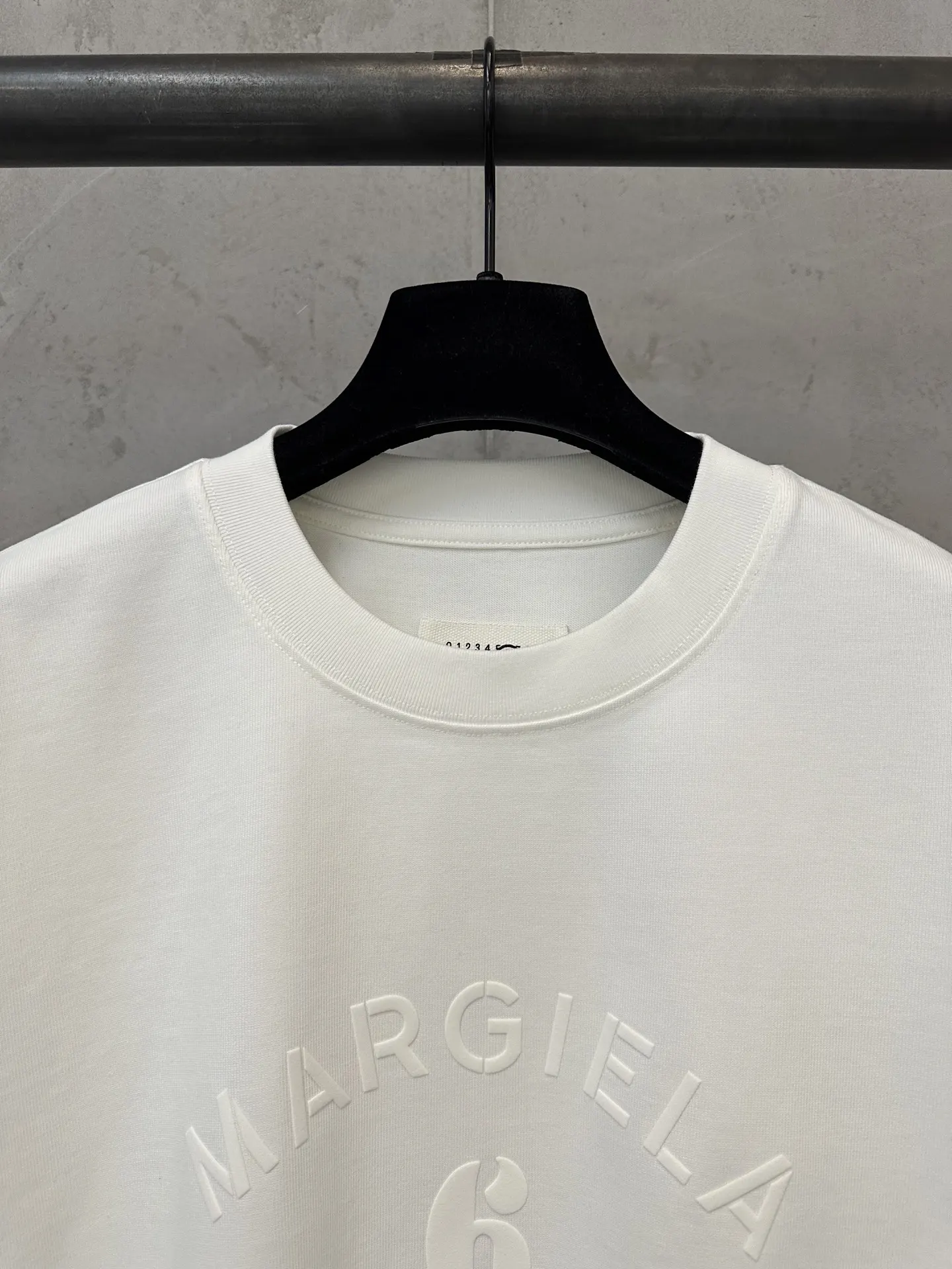MM6 Maison Margiela Flocked Logo Heavyweight T-Shirt D21020493 — view 5