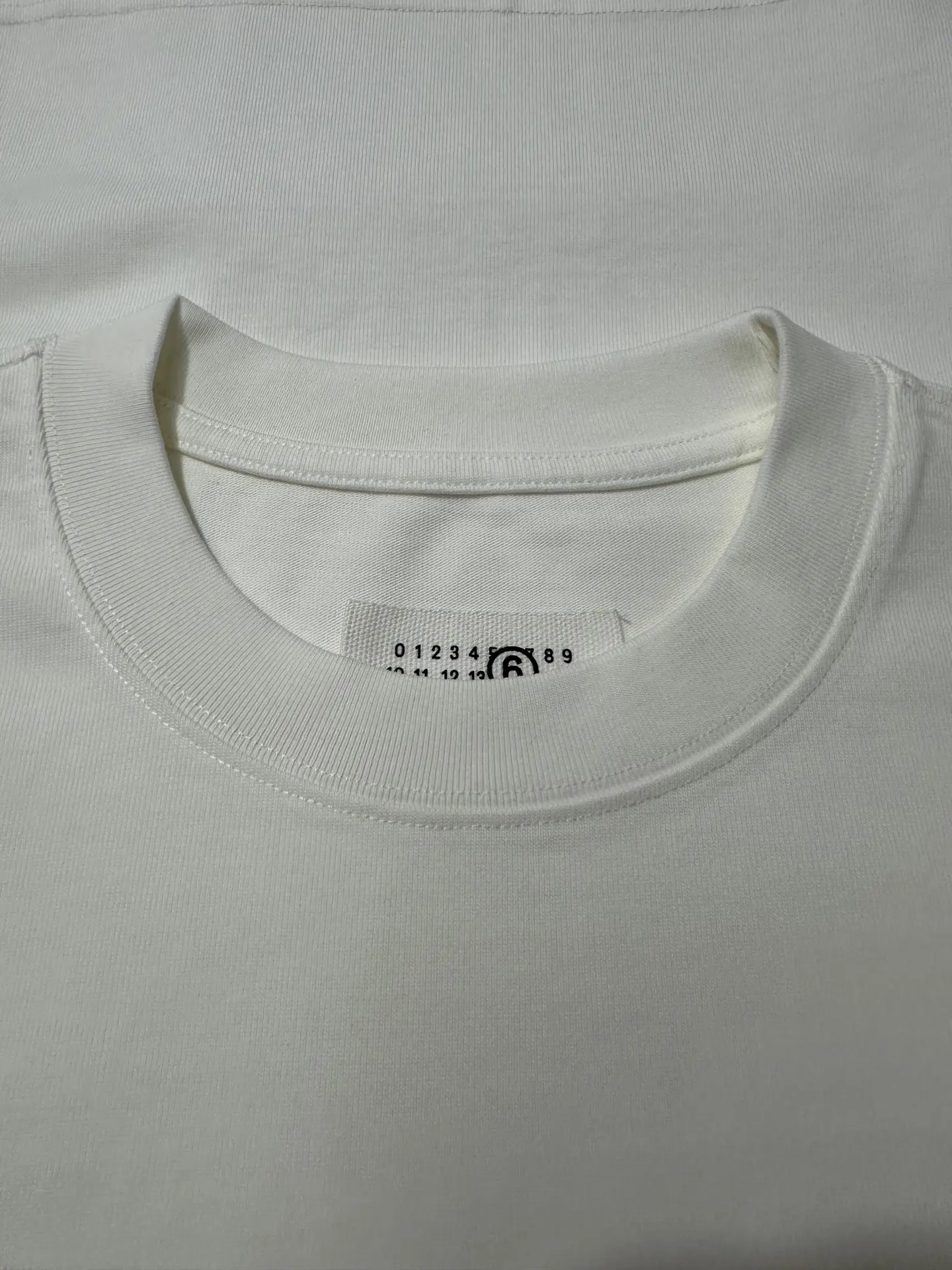 MM6 Maison Margiela Flocked Logo Heavyweight T-Shirt D21020493 — view 6
