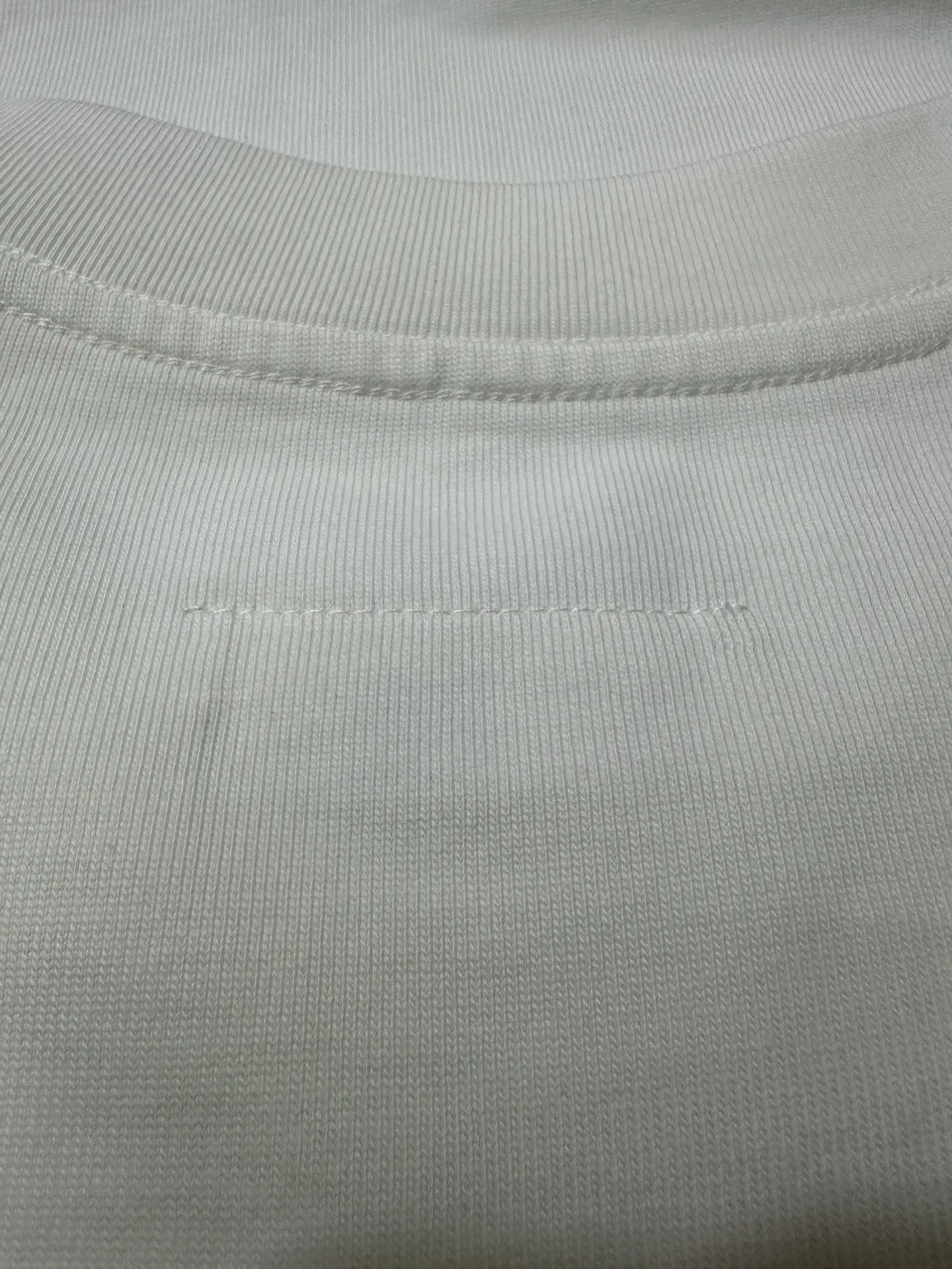 MM6 Maison Margiela Flocked Logo Heavyweight T-Shirt D21020493 — view 10