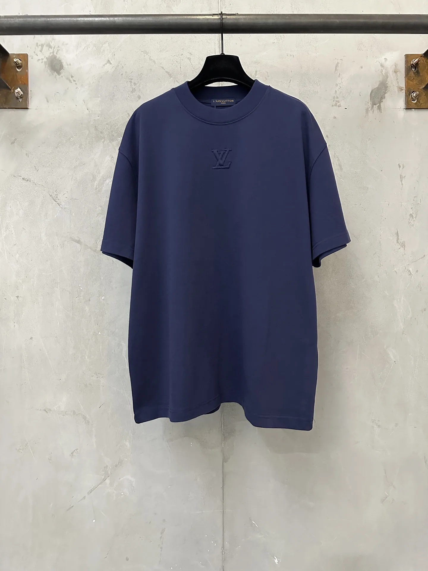 Embossed Logo Heavyweight Cotton T-Shirt D21020488