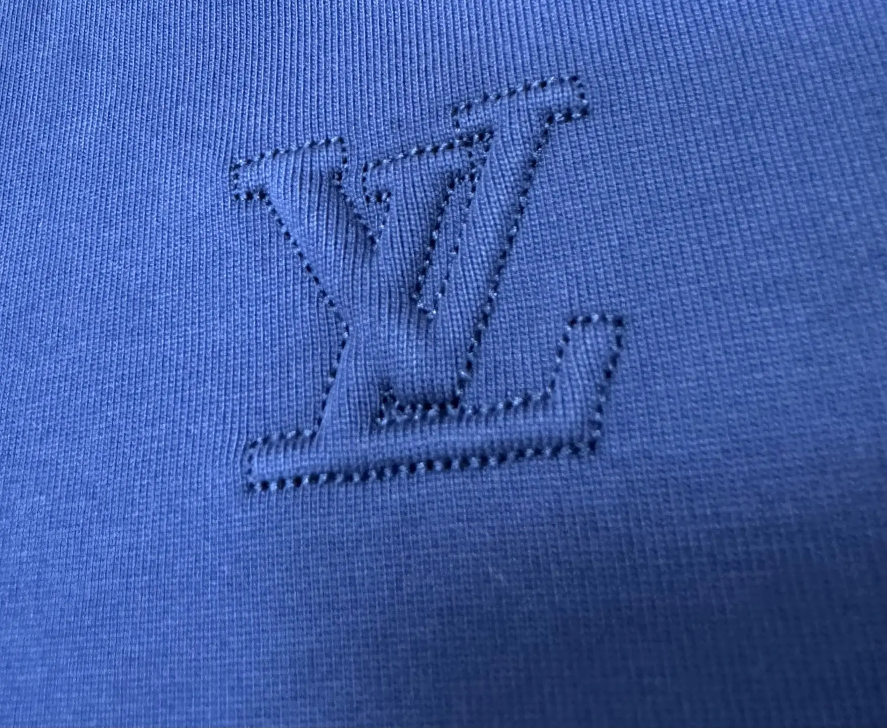 Embossed Logo Heavyweight Cotton T-Shirt D21020488 — view 8