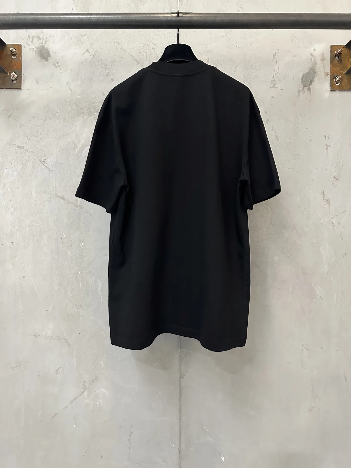 VLogo Embroidered Heavyweight Cotton T-Shirt D21020651 — view 2