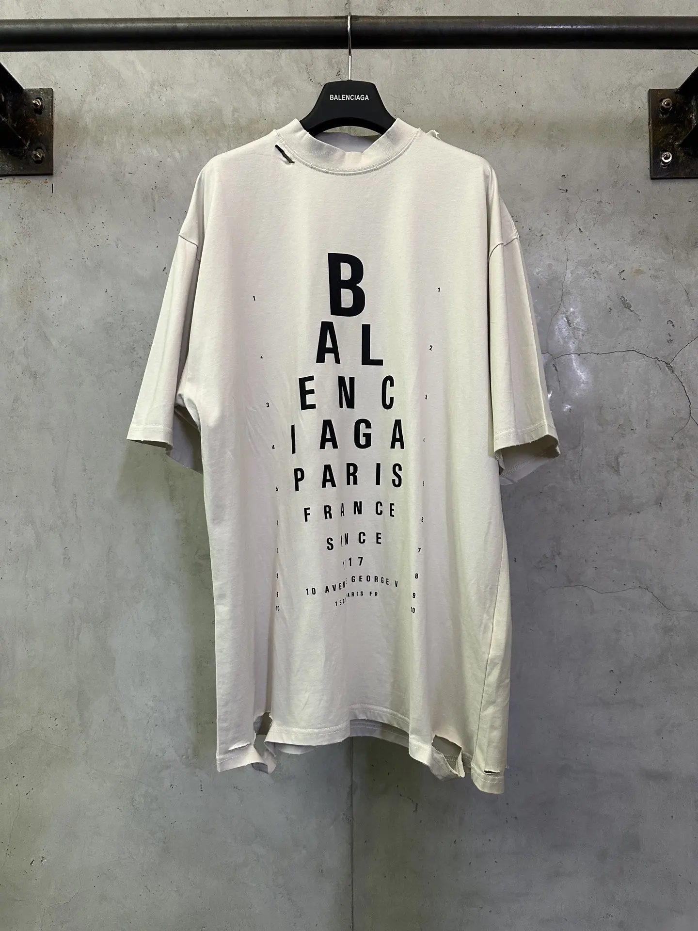Eye Chart Distressed Cotton T-Shirt D21512420