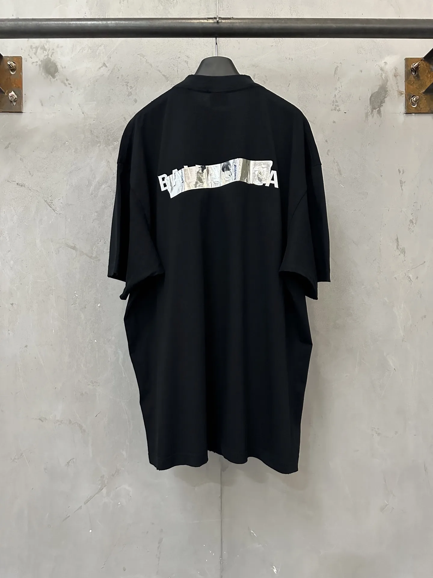 Logo Embroidered Oversized T-Shirt D22018935 — view 2