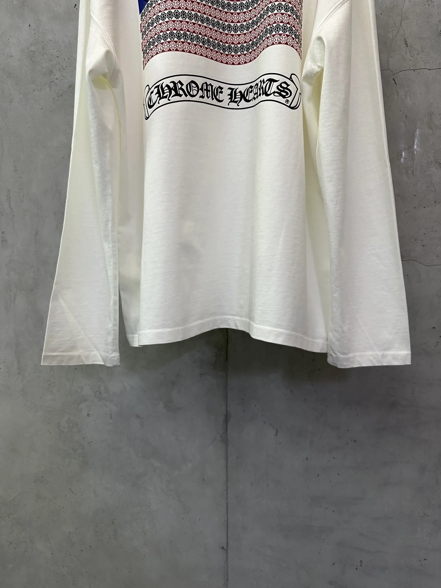 Logo Print Long-Sleeve Cotton T-Shirt D22023740 — view 6