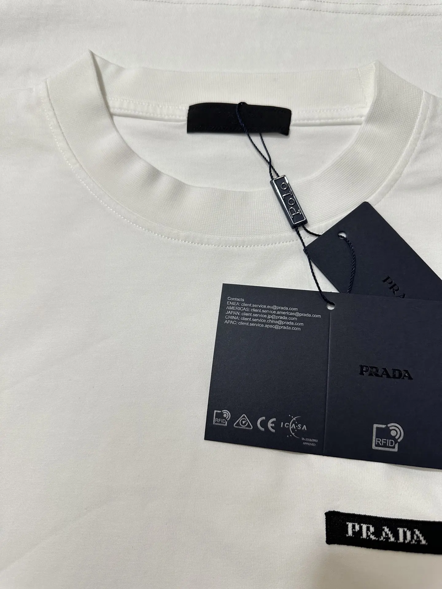 Logo-Patch Long-Sleeve Cotton T-Shirt D22022209 — view 6