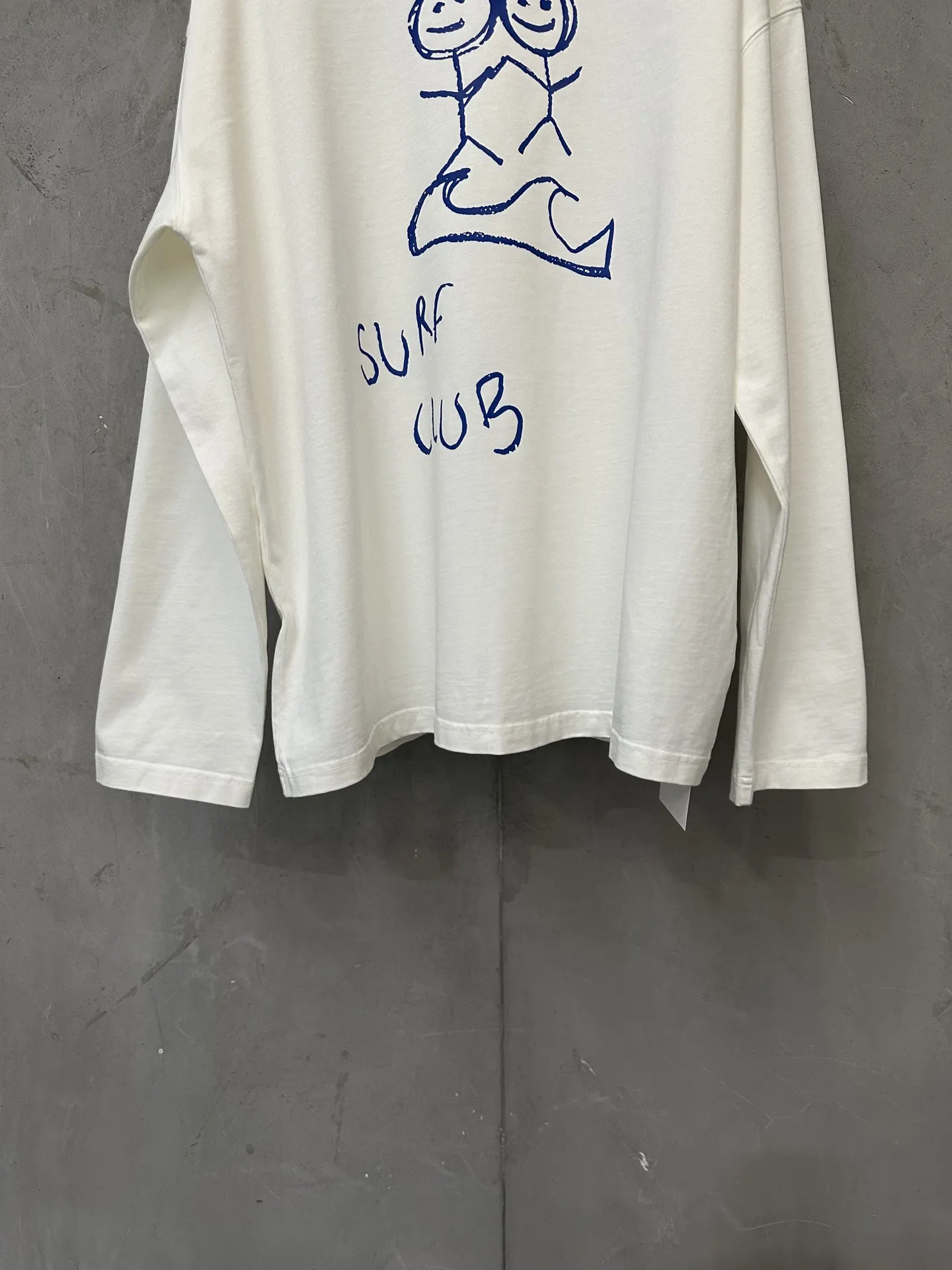 Surf Club Graphic Long-Sleeve T-Shirt D22020461 — view 4