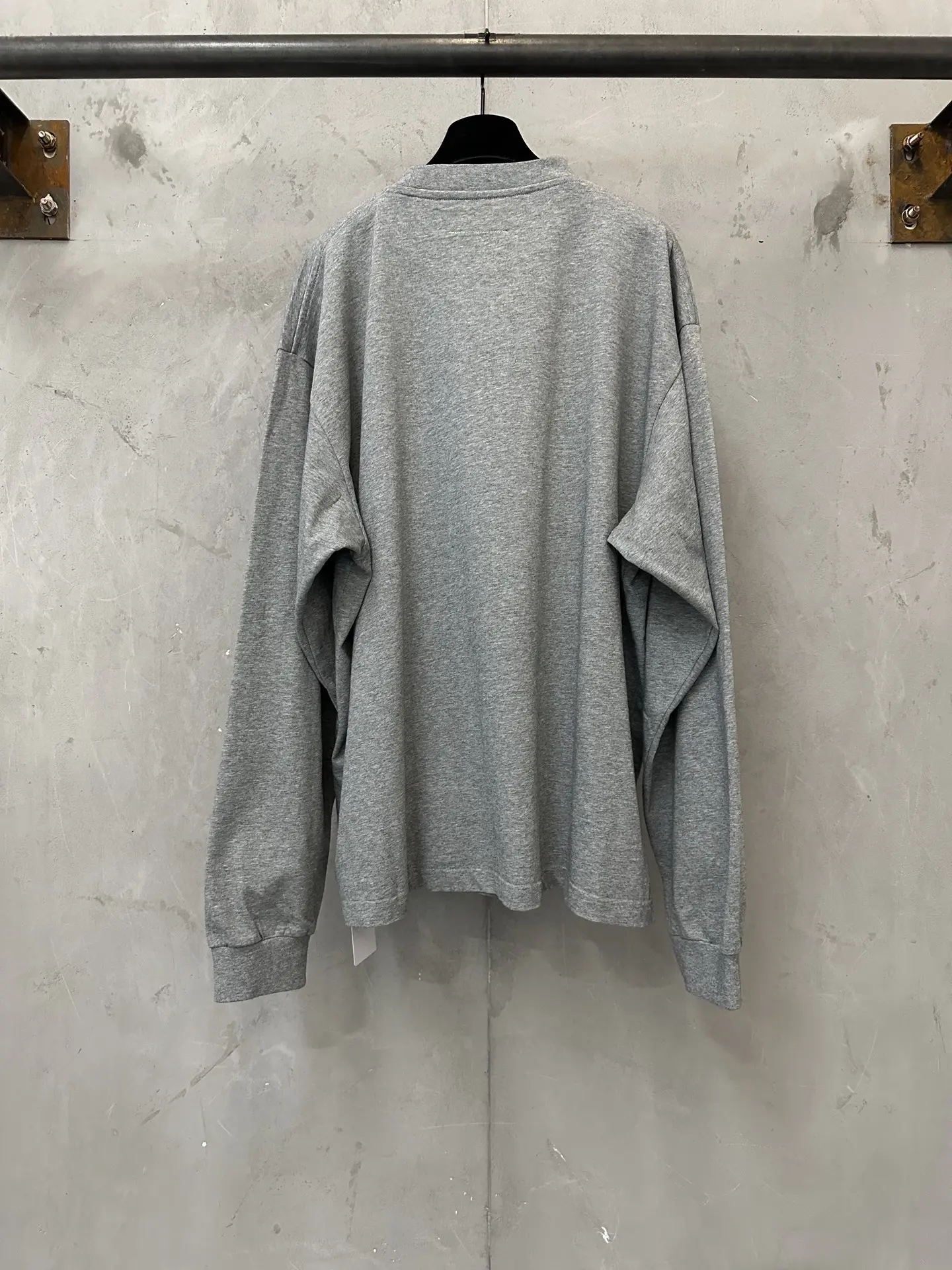 MM6 Signature Logo Long-Sleeve T-Shirt D22022268 — view 2