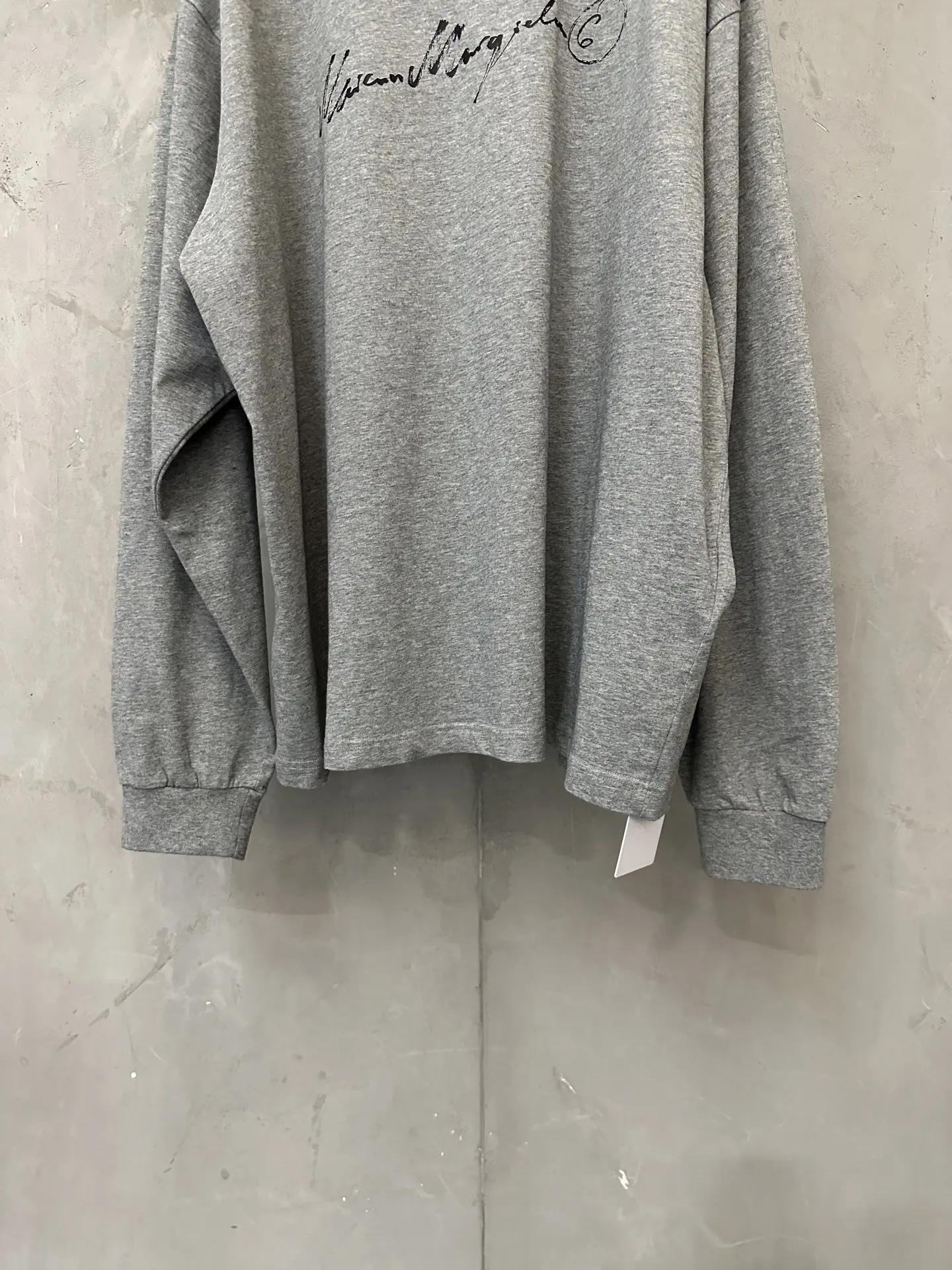 MM6 Signature Logo Long-Sleeve T-Shirt D22022268 — view 4